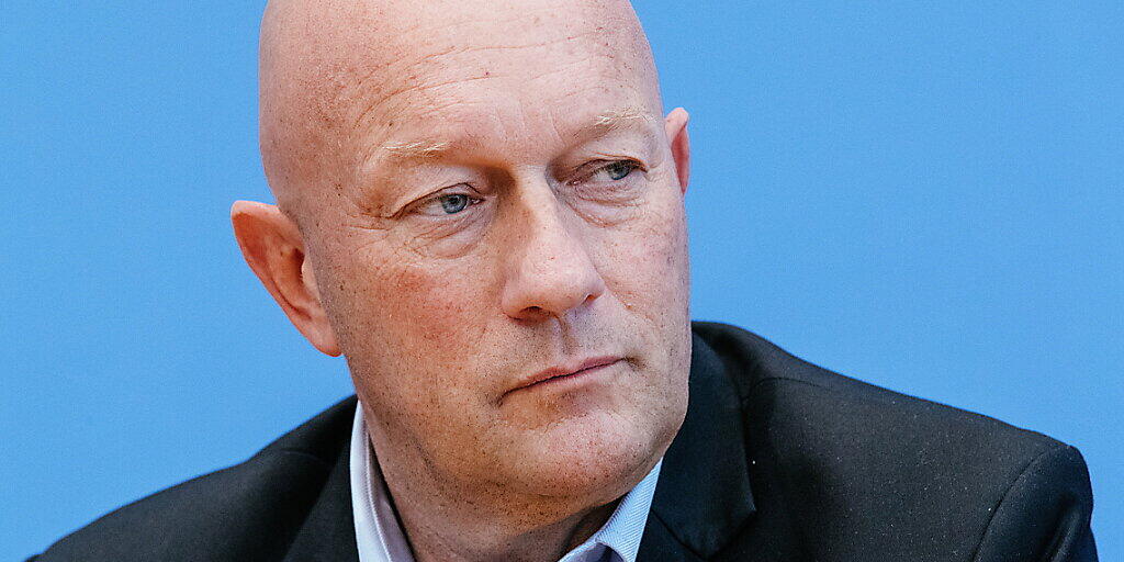 Völlig unerwartete Wahl: FDP-Politiker Thomas Kemmerich ist in Thüringen zum  Ministerpräsidenten gewählt worden.