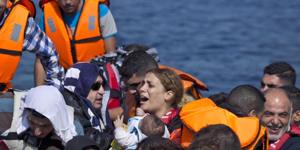 Syrische Flüchtlinge erreichen die griechische Insel Lesbos. Syrische Flüchtlinge erreichen die griechische Insel Lesbos.