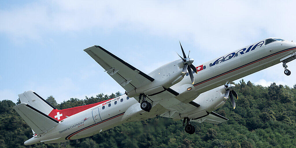 Ein Bild aus vergangenen Tagen: ein Flugzeug der Adria Airways in der Luft (Archivbild). Ein Bild aus vergangenen Tagen: ein Flugzeug der Adria Airways in der Luft (Archivbild).