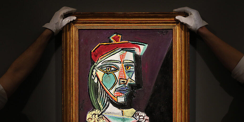 War einem Käufer umgerechnet 65 Millionen Franken wert: Pablo Picassos Bild "Femme au béret et à la robe quadrillée (Marie-Thérèse Walter)" aus dem Jahr 1937. (Archivbild)
