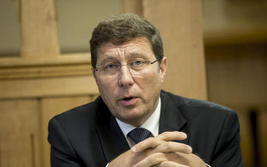 Genfer Gesundheitsdirektor Mauro Poggia will "Kampf" fortsetzen