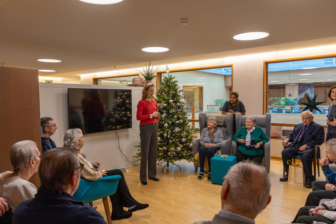 Weihnachtsbesuch von I.K.H. Erbprinzessin Sophie im LAK Haus Eschen und Mauren (15.12.2025)