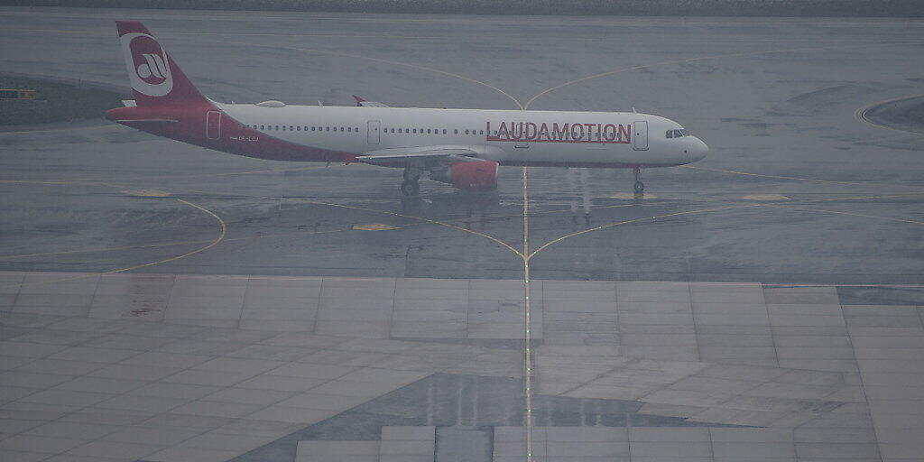 Von der Panne betroffen war eine Maschine der österreichischen Gesellschaft Laudamotion. (Symbolbild) Von der Panne betroffen war eine Maschine der österreichischen Gesellschaft Laudamotion. (Symbolbild)