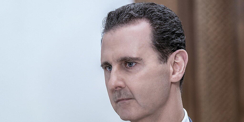 Syriens Präsident Baschar al-Assad hat sich mit ranghohen Vertretern seines engsten Kriegsverbündeten Russland in Damaskus getroffen. Bei den Gesprächen ging es um eine Zusammenarbeit beider Länder vor allem bei Energie, Industrie und Handel. (Archivbild)