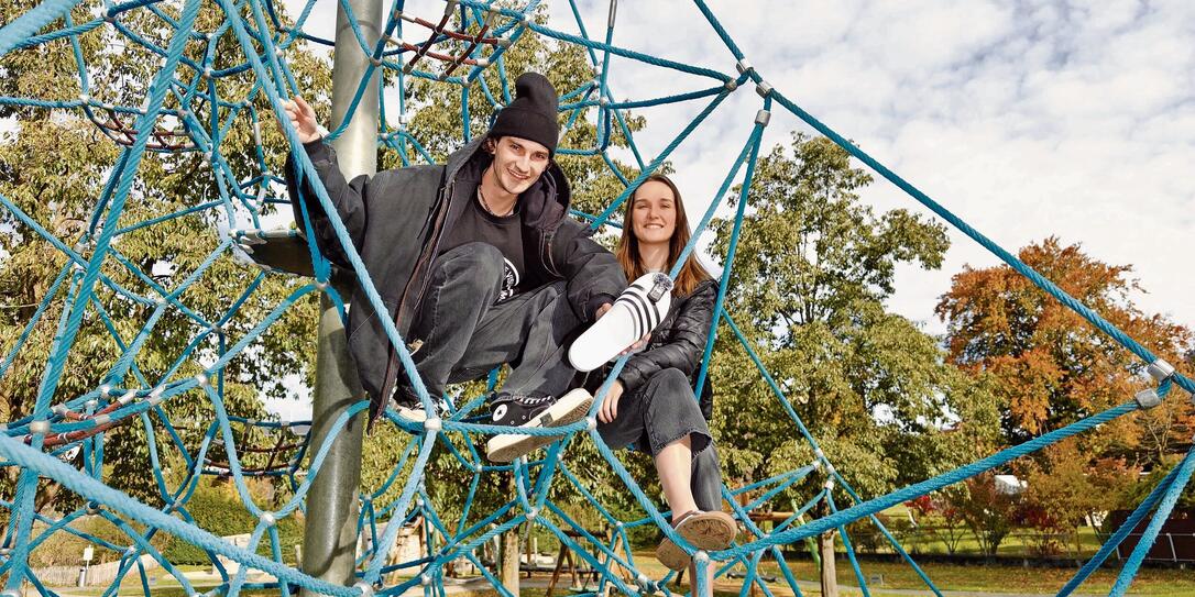 Hoch hinaus auf dem Klettergerüst ging es in Mauren.