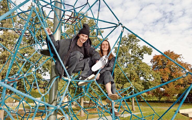 Hoch hinaus auf dem Klettergerüst ging es in Mauren.