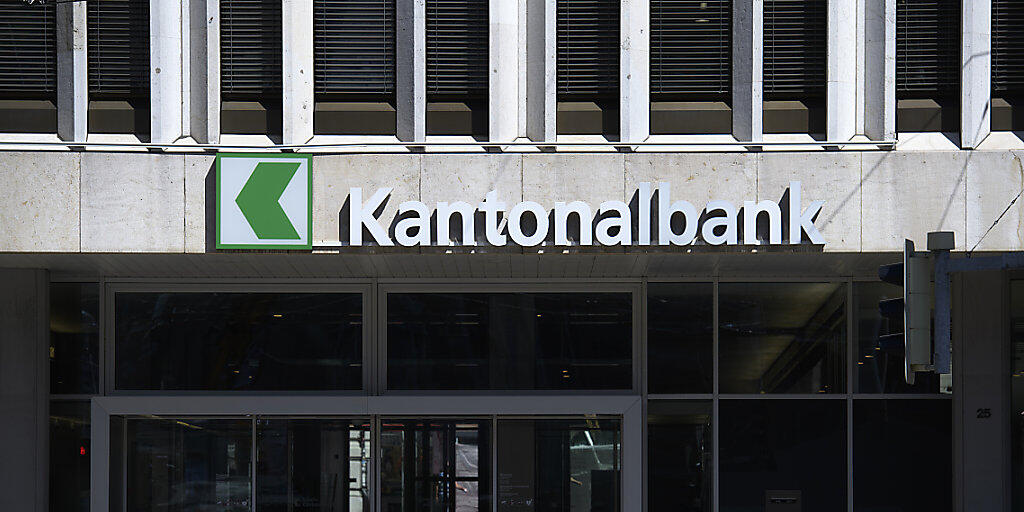 Die St. Galler Kantonalbank hat 2018 Ertrag und Gewinn gesteigert. (Archiv)