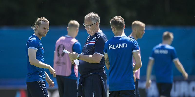 Unter Coach Lars Lagerbäck erlebte Islands Nationalteam einen enormen Aufschwung Unter Coach Lars Lagerbäck erlebte Islands Nationalteam einen enormen Aufschwung