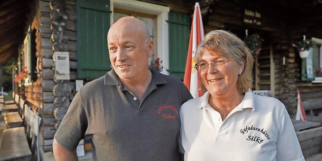 Silke und Thomas Tschiggfrei sind f&uuml;r ihre sechste Saison auf der Gafadurah&uuml;tte ger&uuml;stet.