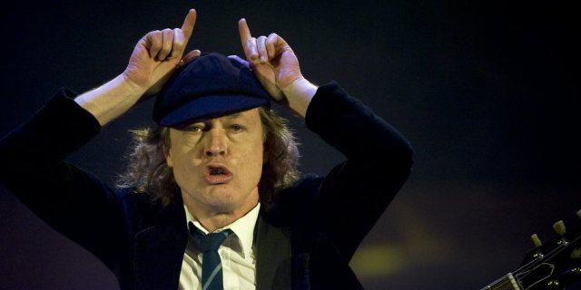 AC/DC-Gitarrist Angus Young 2009 im Hallenstadion (Archiv) AC/DC-Gitarrist Angus Young 2009 im Hallenstadion (Archiv)