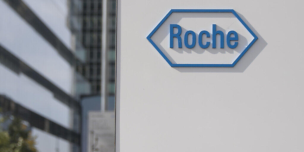 Der Basler Roche-Konzern bereitet die Markteinführung seiner Coronavirus-Antikörper-Tests in Grossbritannien nach einer erfolgreichen Prüfung der dortigen Behörden vor. (Archivbild) Der Basler Roche-Konzern bereitet die Markteinführung seiner Coronavirus-Antikörper-Tests in Grossbritannien nach einer erfolgreichen Prüfung der dortigen Behörden vor. (Archivbild)