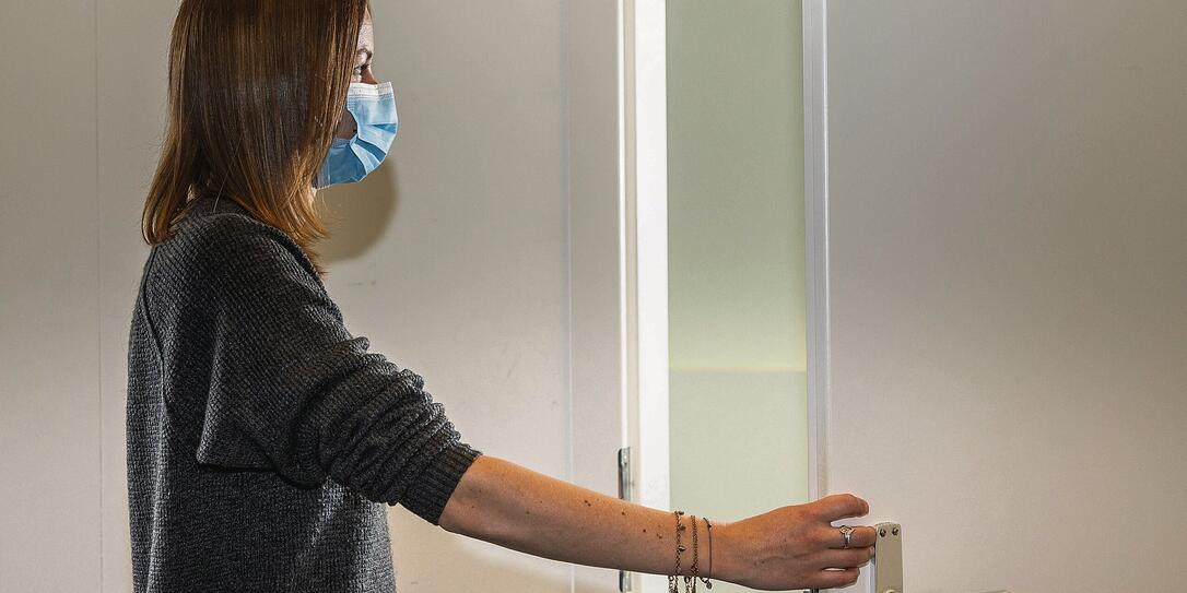 Krankenbesuch im Spital
