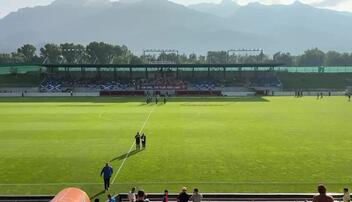 Schotten sorgen für Unterhaltung in der Pause