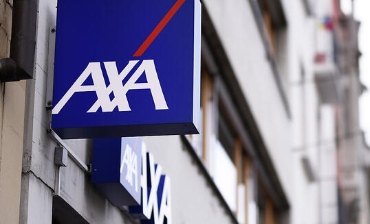Axa Schweiz hält Gewinn mit geringerem Volumen stabil. (Archiv)