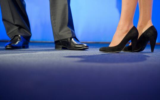 SCHUH, SCHUHE, HIGH HEELS, SWISS ECONOMIC FORUM, WIRTSCHAFTSTREFFEN, WIRTSCHAFTSFORUM,