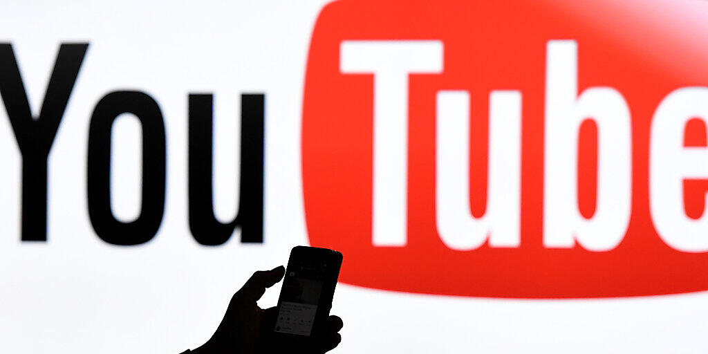 Youtube-Videos werden in Europa in niedrigerer Bildqualität übertragen. (Archivbild)
