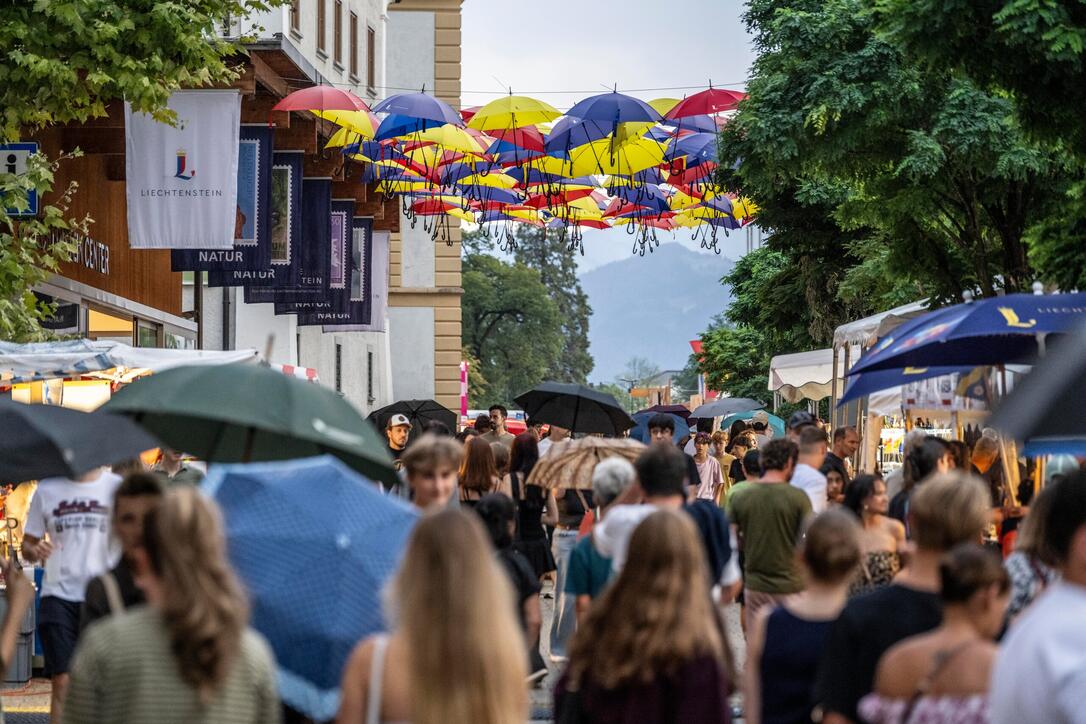 Staatsfeiertag 2026 Volksfest mit Abendprogramm