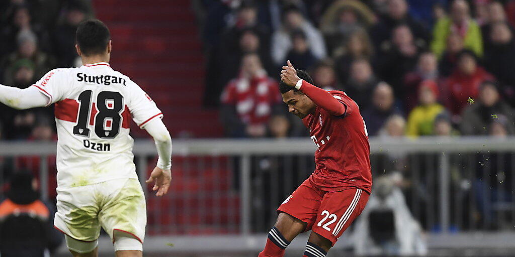 Serge Gnabry zieht ab und erzielt für Bayern München das vorentscheidende 2:1