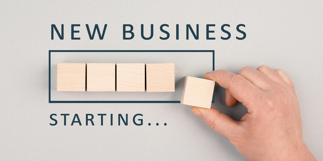 New business starting, progress bar, founding a start up, aiming for success