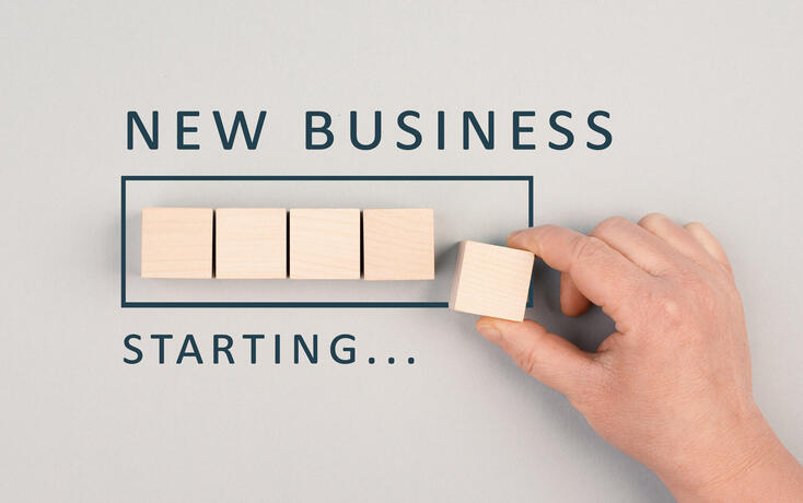 New business starting, progress bar, founding a start up, aiming for success