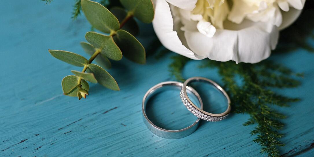 wedding rings