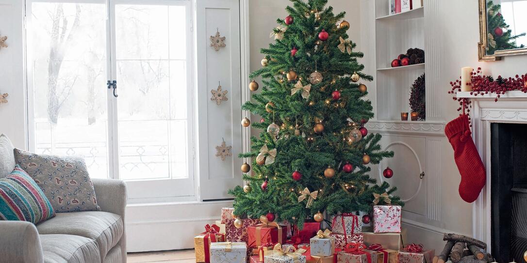 Christmas tree surrounded with gifts