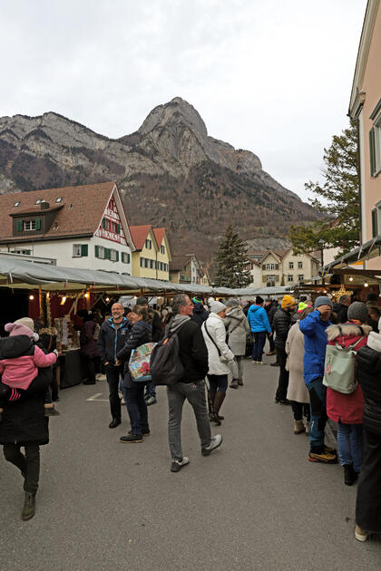 Weihnachtsmarkt in Mels