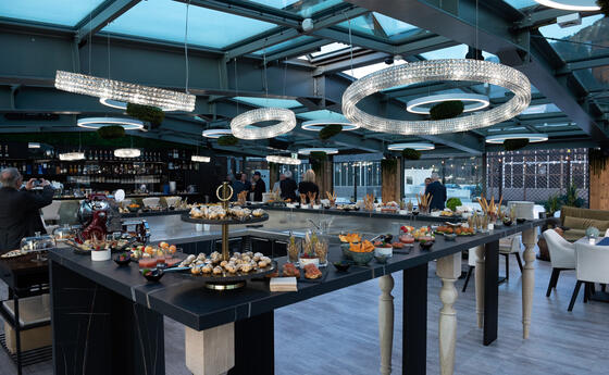 Soft Opening Rooftop-Bar Seven Heavens