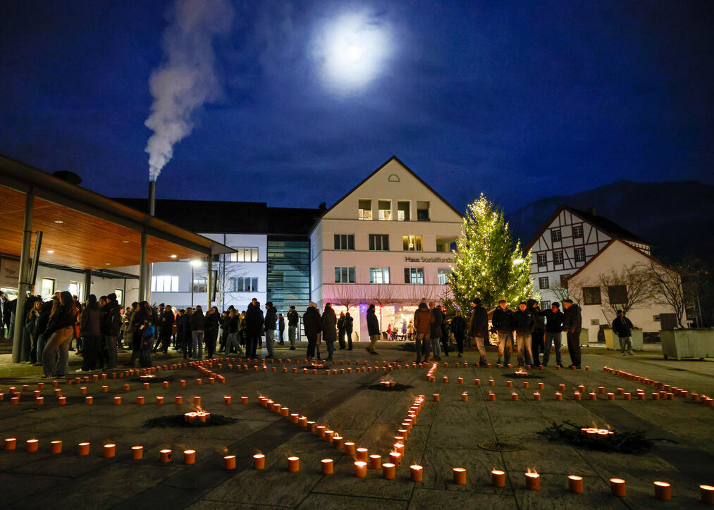 Veranstaltung «Eine Million Sterne» von der Caritas Liechtenstein und der Oberschule Eschen.