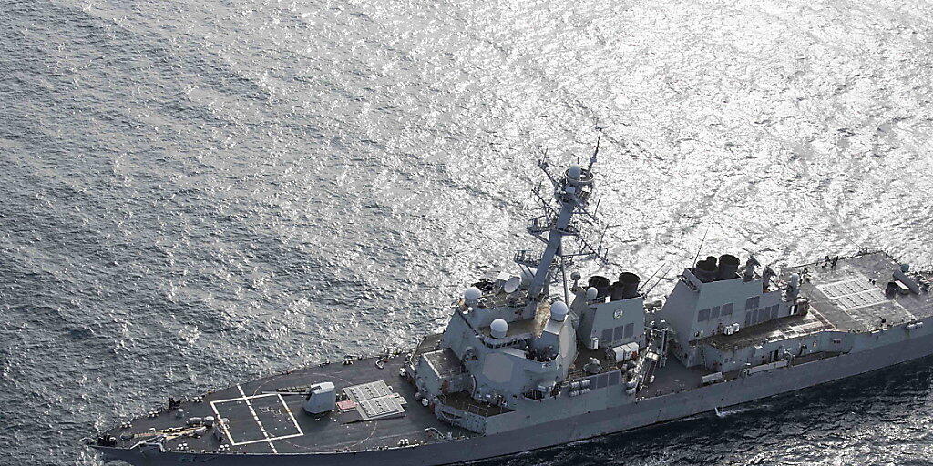 Der US-Raketenzerstörer USS Mason auf dem Weg vom Atlantik in den Golf von Oman. (Archivbild)