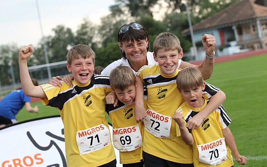 Sportplatz, Rheinweise, Schaan, Finalläufe, Fotograf, Maurice, Andre, Shourot, fotos, photo, photos, photograph, photographer, 2011, juni, 16, Liechtenstein, Schaan, laufen, Leichtathletik,