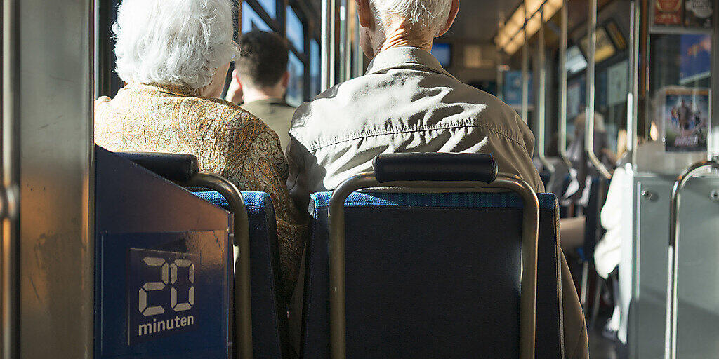 Der Zins auf Pensionskassen-Guthaben soll sinken. Das empfiehlt die zust&auml;ndige Kommission dem Bundesrat. (Symbolbild)