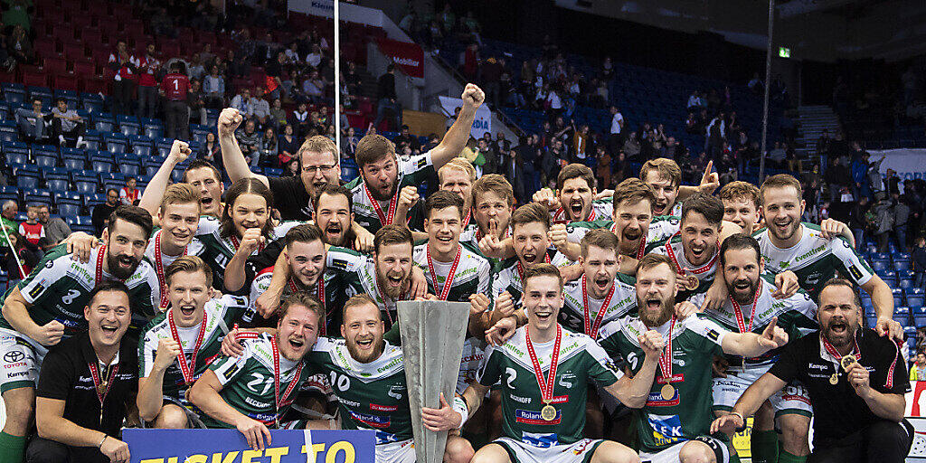 Die Spieler von Wiler-Ersigen jubeln im letzten Frühjahr nach ihrem Sieg im Superfinal gegen die Grasshoppers Die Spieler von Wiler-Ersigen jubeln im letzten Frühjahr nach ihrem Sieg im Superfinal gegen die Grasshoppers