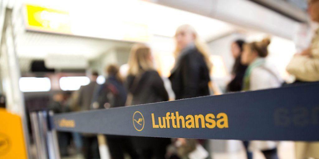 Angesichts der Krise in Venezuela stellt die deutsche Airline Lufthansa ihre Flüge dorthin ein. (Archivbild) Angesichts der Krise in Venezuela stellt die deutsche Airline Lufthansa ihre Flüge dorthin ein. (Archivbild)