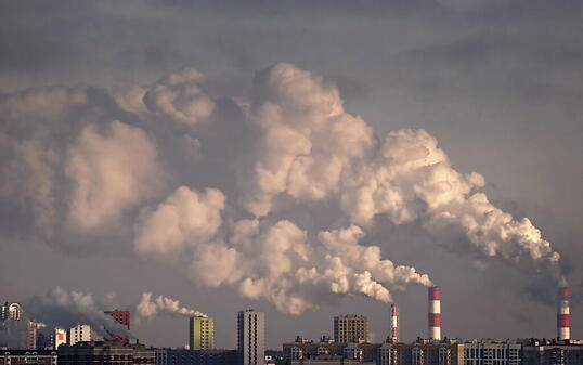 Nach einem Rekord-Ausstoss an Treibhausgasen im vergangenen Jahr appelliert die Uno vor allem an die hoch entwickelten Staaten, ihre Anstrengungen gegen die Klimaerwärmung noch zu verstärken (Symbolbild von Moskau).