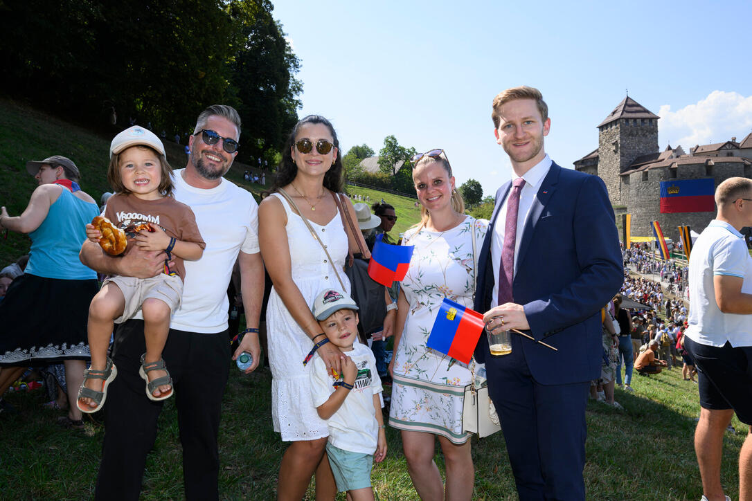 Staatsfeiertag 2026: Staatsakt auf der Schlosswiese (15.08.2026)