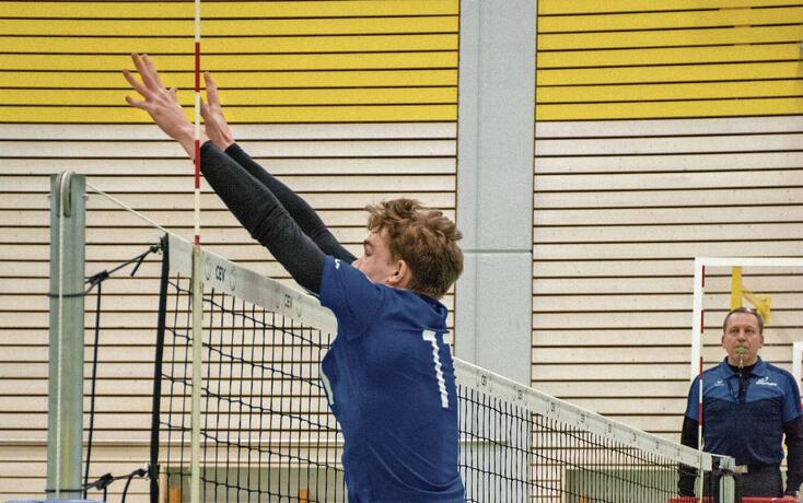 Andrin Bronder, Volleyball VBC Galina