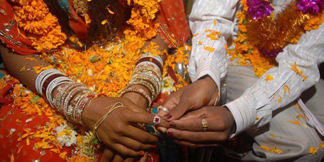 Ringtausch: In Indien werden Ehen oftmals arrangiert (Symbolbild)