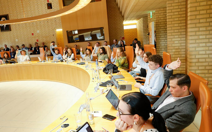 10. Jugendsession im Liechtensteiner Landtag.