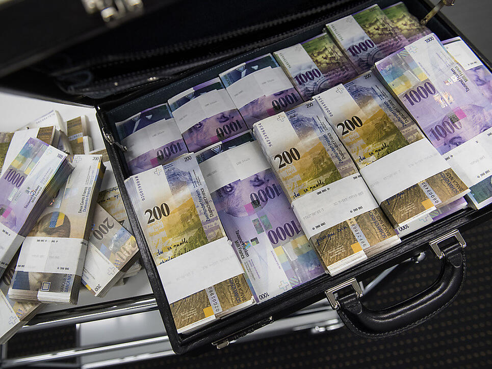 Besonders in Asien gab es 2016 Zuwachs im Club der Superreichen, während der Club in Europa stagnierte. In der Schweiz leben 35 Milliardäre. (Themenbild)