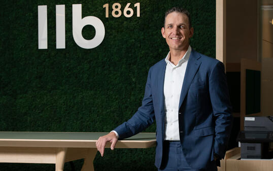 Interview LLB CEO Gabriel Brenna zum neuen Logo, Vaduz