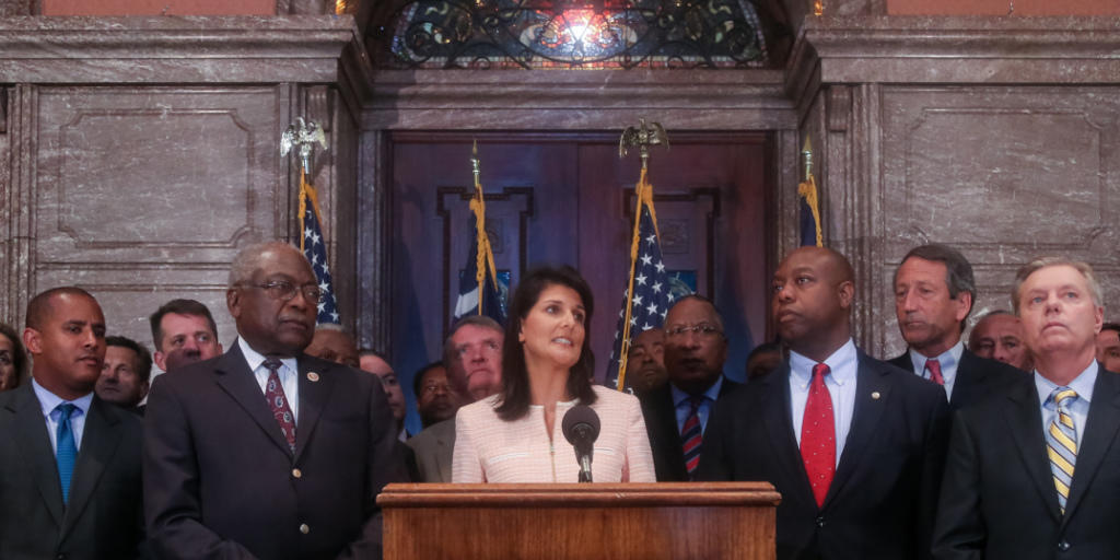 Gouverneurin Nikki Haley will die umstrittene Flagge in Columbia abhängen