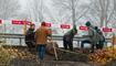 Baumpflanz-Aktion beim Rheindenkmal in Schaan