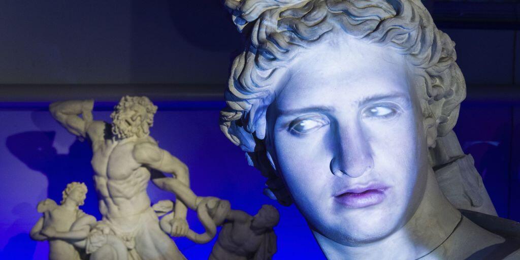 Der Schauspieler Antonio Ramón Luque leiht dem Sonnengott Apollo seine Stimme und sein Gesicht. Der Schauspieler Antonio Ramón Luque leiht dem Sonnengott Apollo seine Stimme und sein Gesicht.