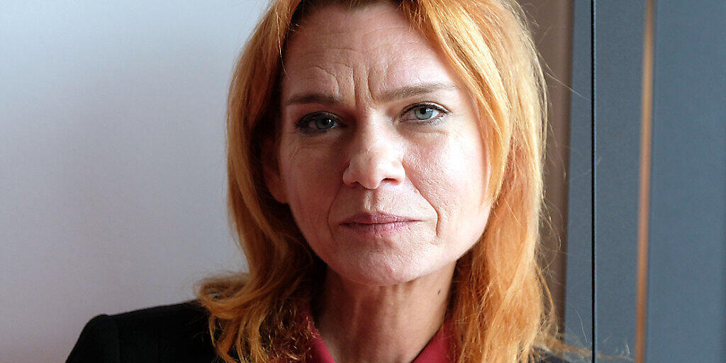 Ein Gericht in Istanbul hat die in Deutschland lebende türkische Schriftstellerin Asli Erdogan vom Vorwurf des "Terrorismus" freigesprochen. (Archivbild)