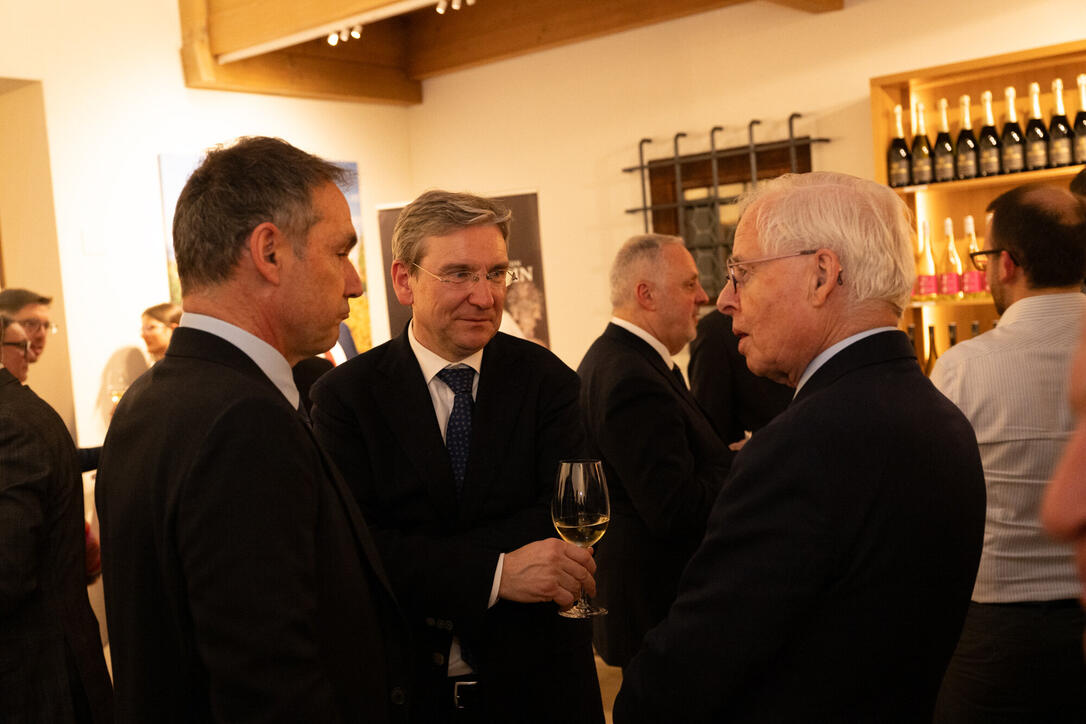 Vernon Smith Prize (19.02.2024)