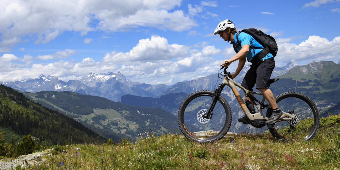E-VELO, E-BIKE FESTIVAL, E-VELO, E-BIKE FESTIVAL,
