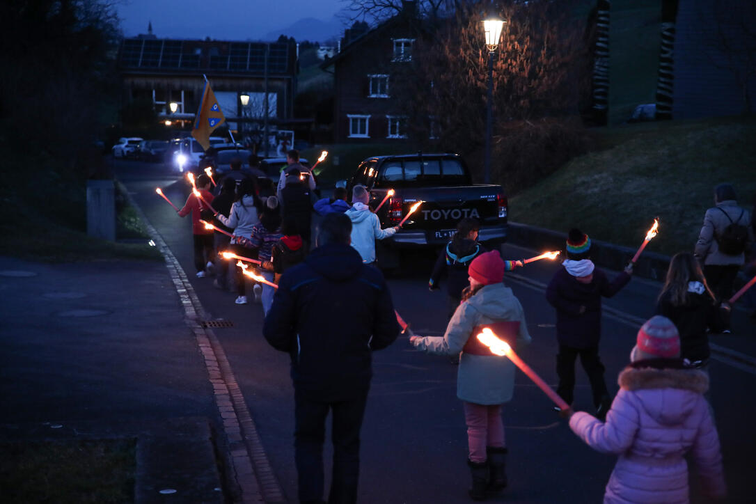 Fackel- und Lampionzug in Gamprin (08.03.2025)