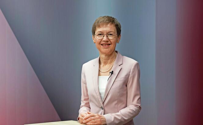 Videointerview "100 Tage in der Regierung" mit Regierungschefin Brigitte Haas