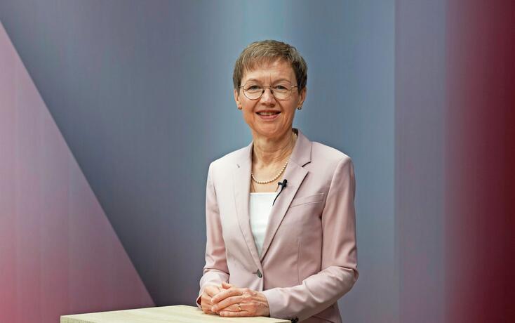 Videointerview "100 Tage in der Regierung" mit Regierungschefin Brigitte Haas